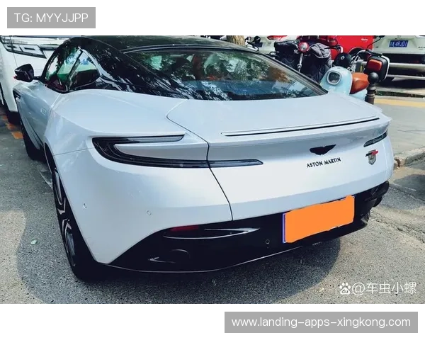 阿斯顿马丁突然起飞!没人理解 阿斯顿马丁突然起飞!没人理解