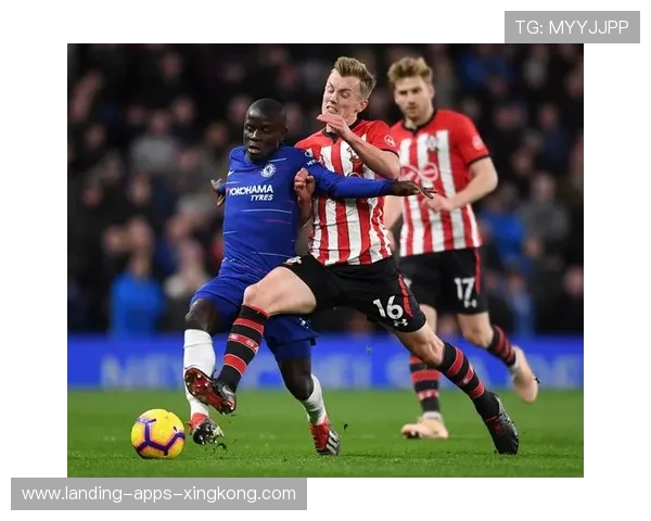 曼联在关键区域抓住机会形成优势