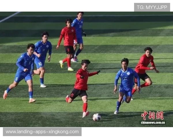 超三联赛现场直击：一场精彩比拼中的“右向灯”瞬间，背后藏着怎样的比赛哲学？