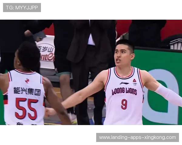 CBA郭艾伦控球突破训练更顺,篮坛新秀的秘密武器 CBA郭艾伦控球突破训练更顺,篮坛新秀的秘密武器